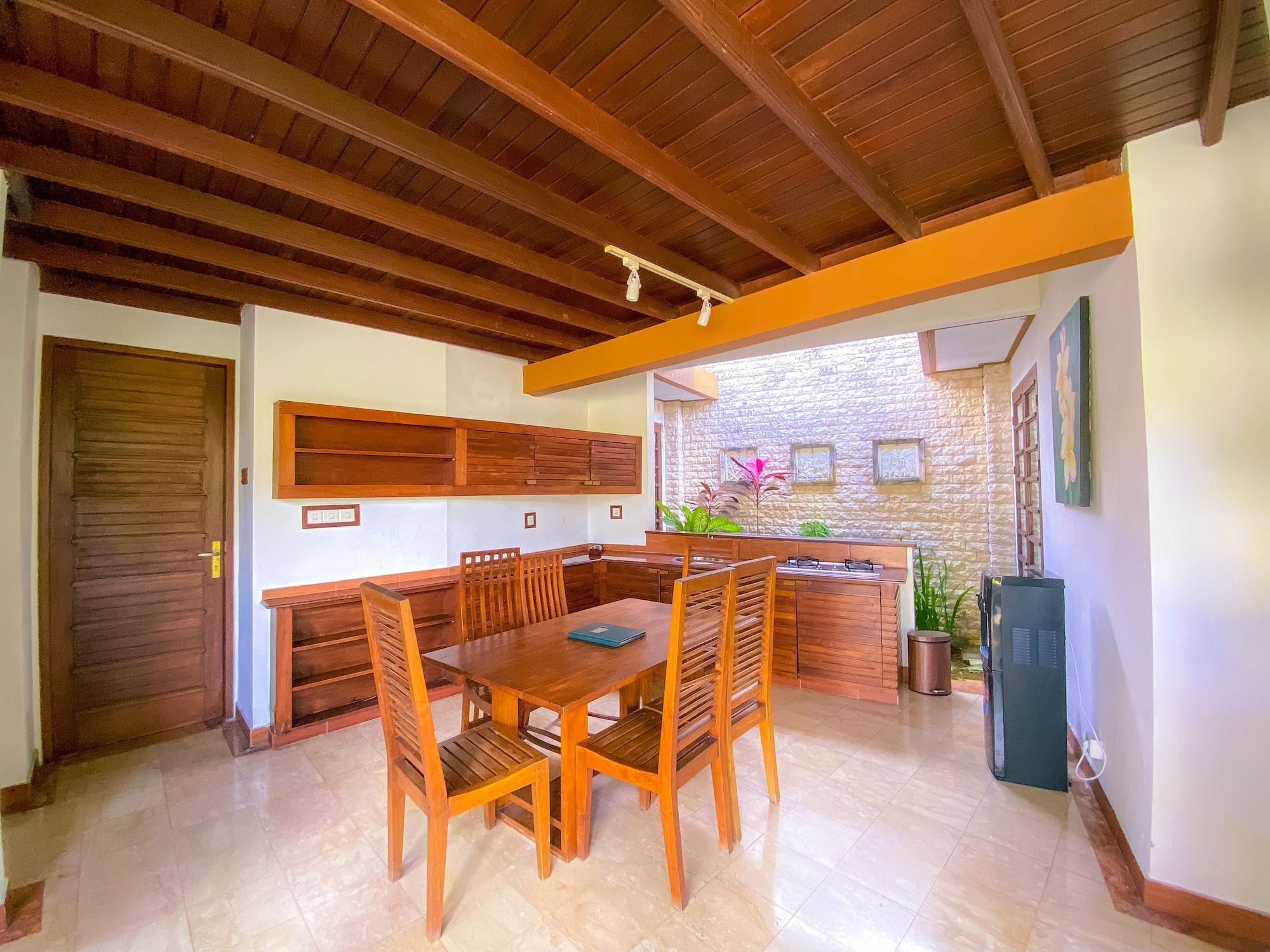 Desamuda Village Seminyak Buitenkant foto