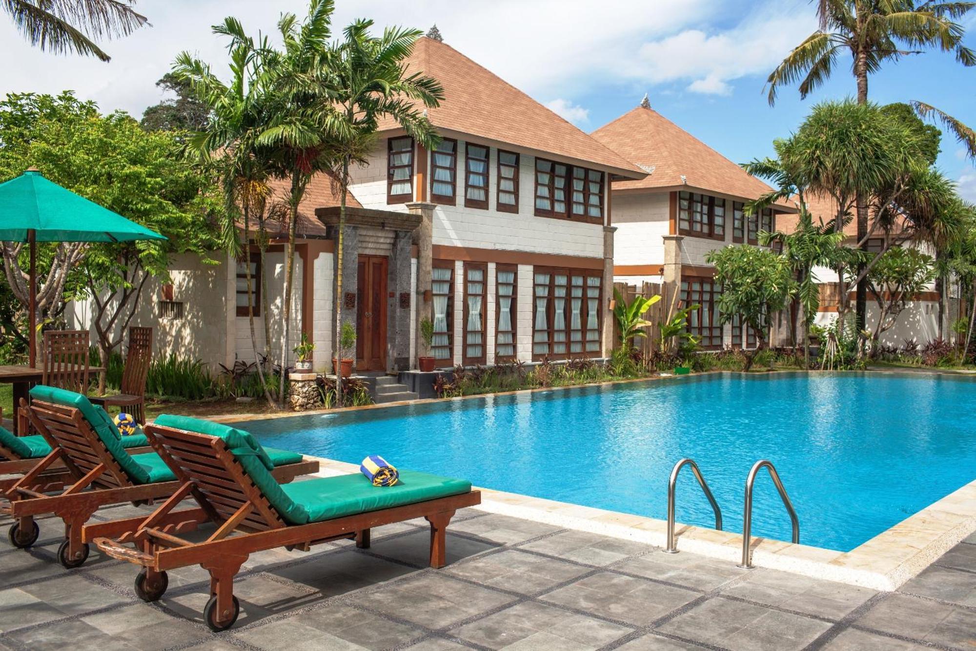 Desamuda Village Seminyak Buitenkant foto